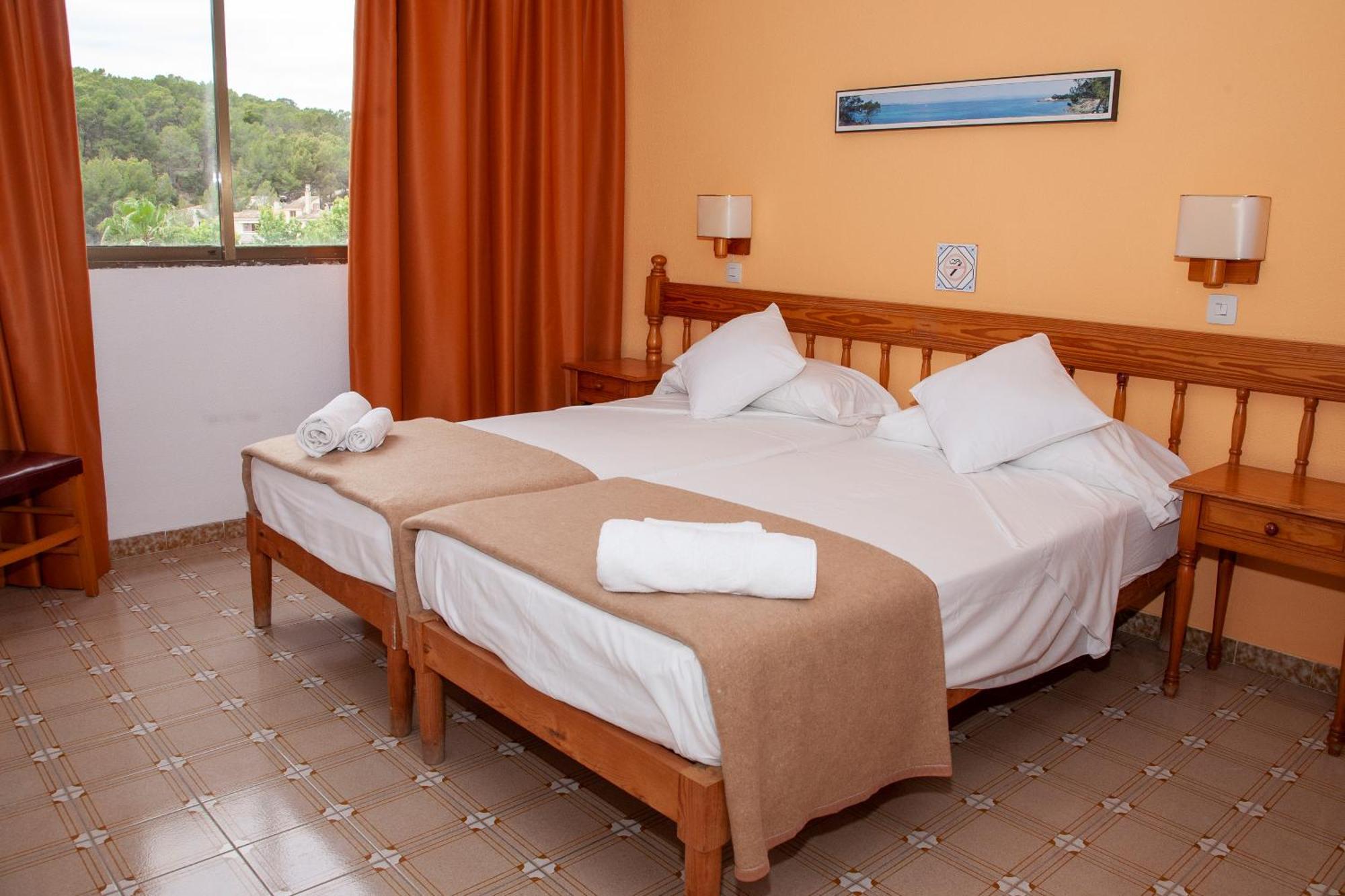 Bon Aire Apartamentos Peguera Bagian luar foto