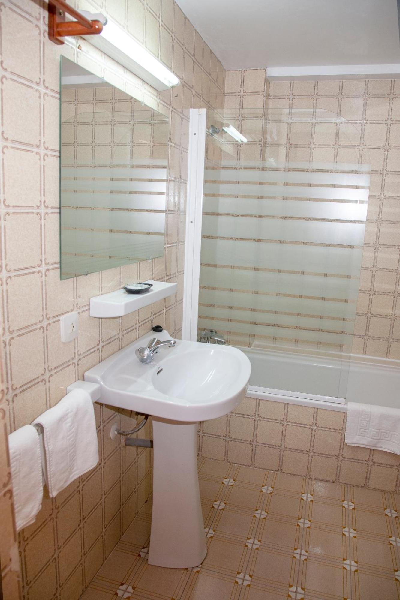 Bon Aire Apartamentos Peguera Bagian luar foto