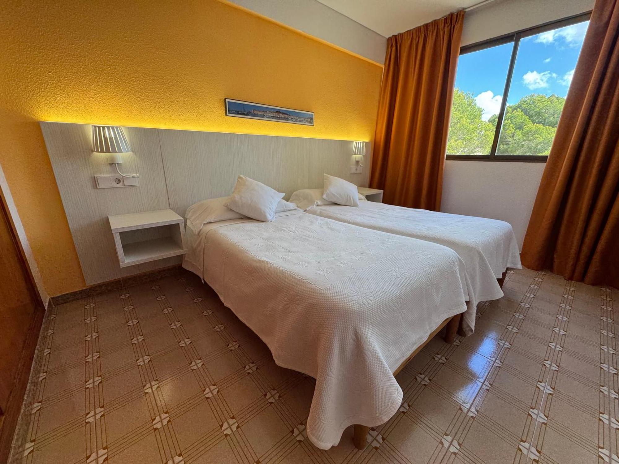 Bon Aire Apartamentos Peguera Bagian luar foto